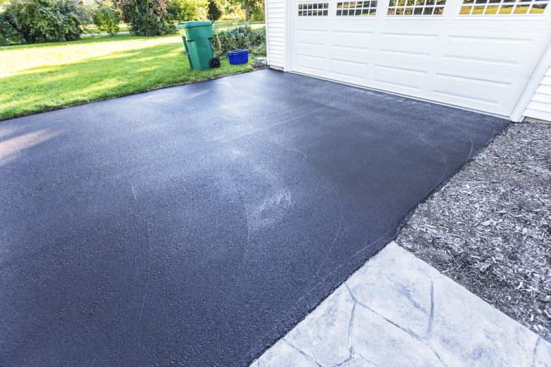 Driveway Blacktopping Service